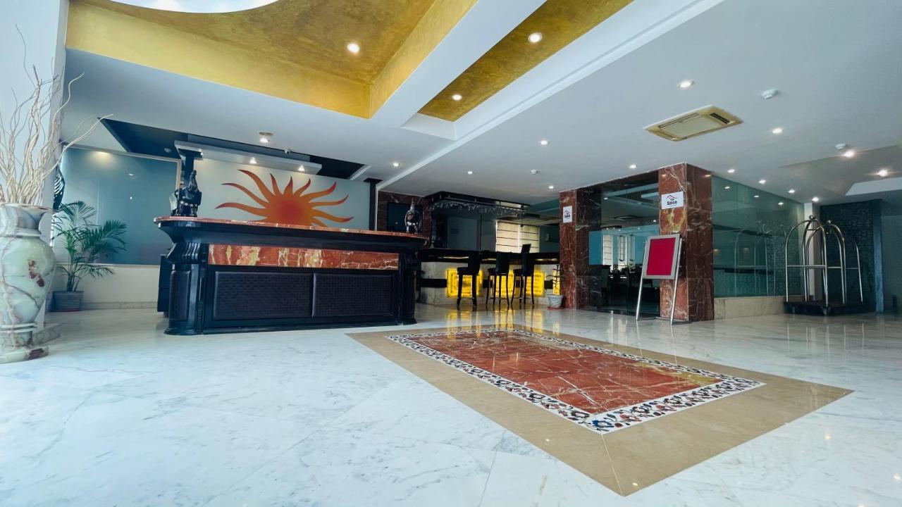 Отель Surasena Regal Vista Agra Агра Экстерьер фото
