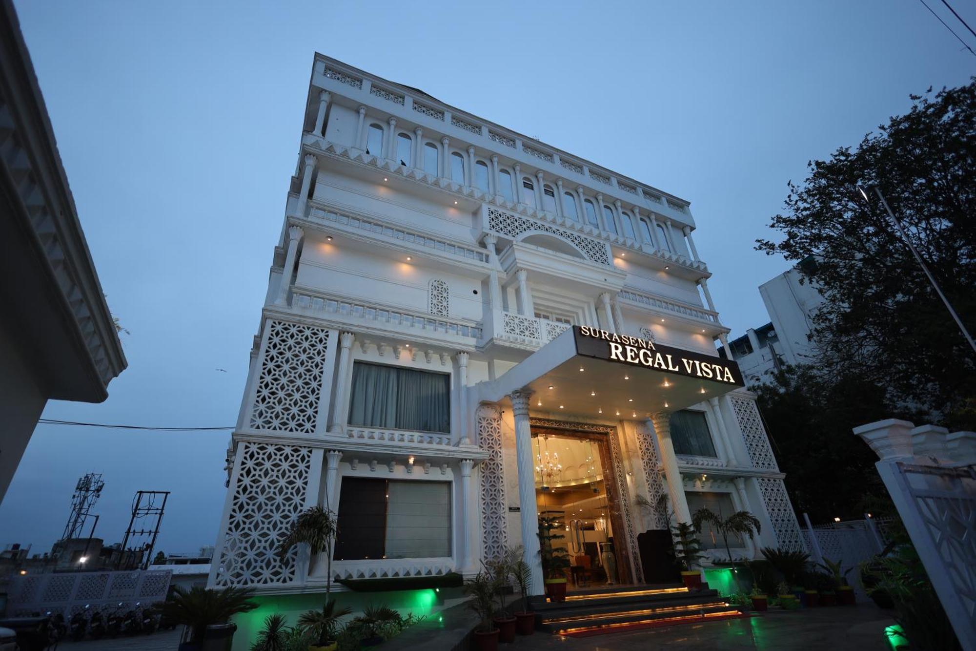 Отель Surasena Regal Vista Agra Агра Экстерьер фото