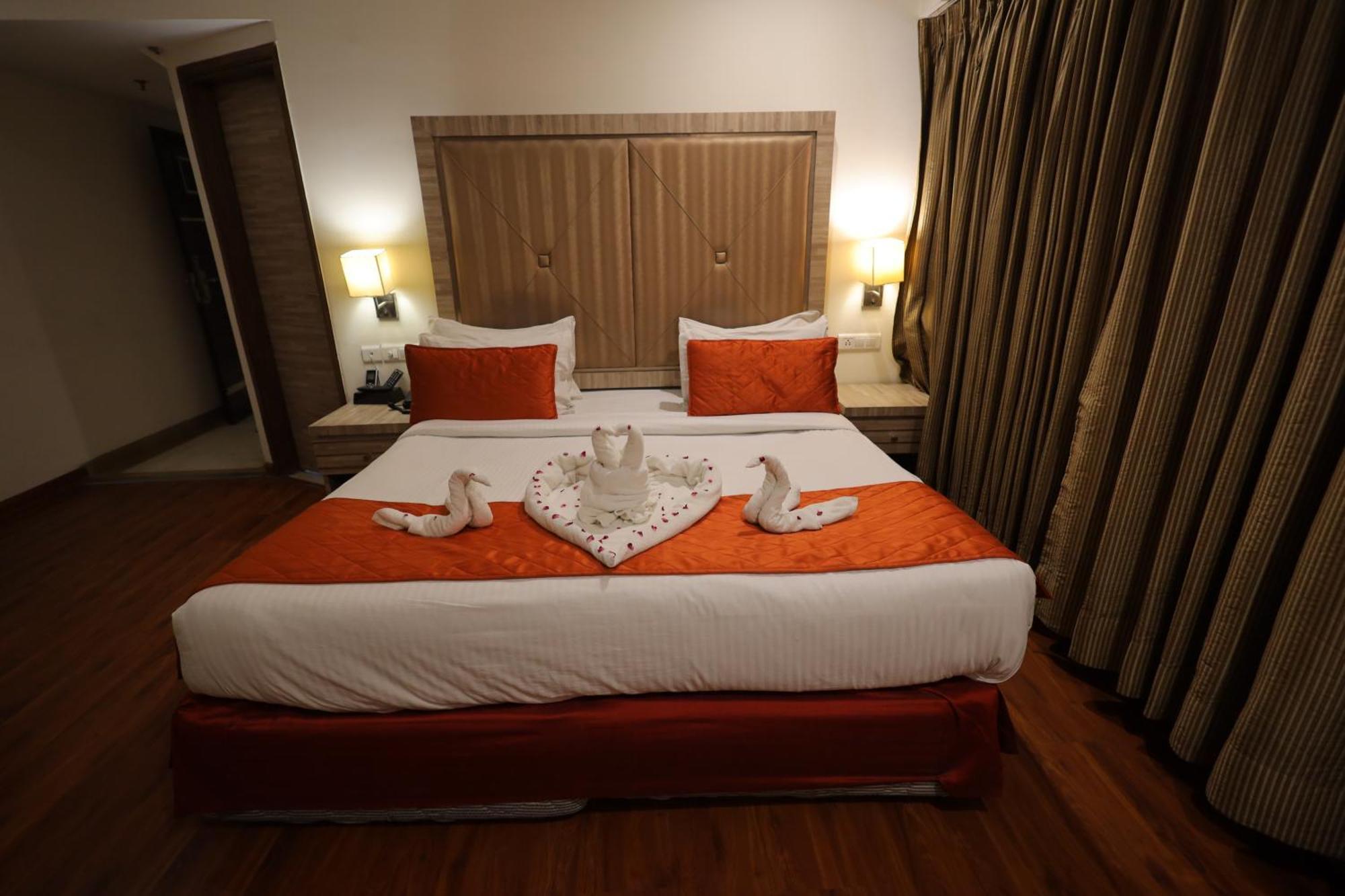 Отель Surasena Regal Vista Agra Агра Экстерьер фото